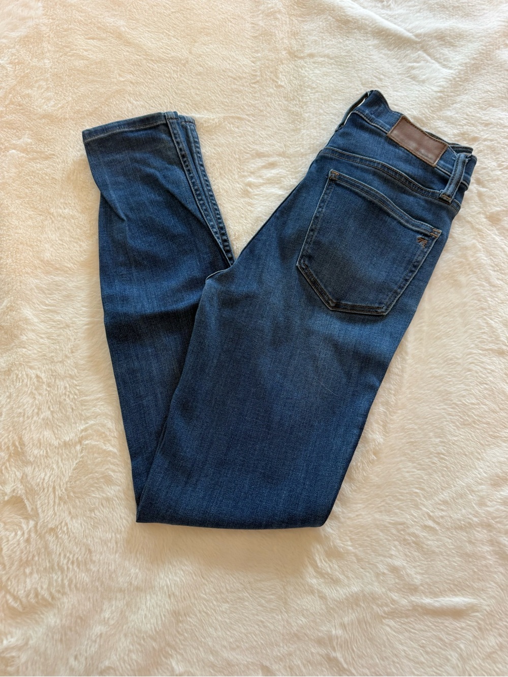 Madewell Women’s Dark Blue High Rise Skinny Jeans